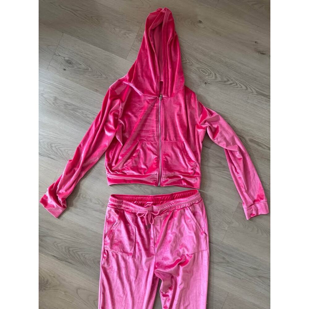 Women’s Large Pink Velour Tracksuit Mean Girls Cool Mom - Picture 3 of 5
